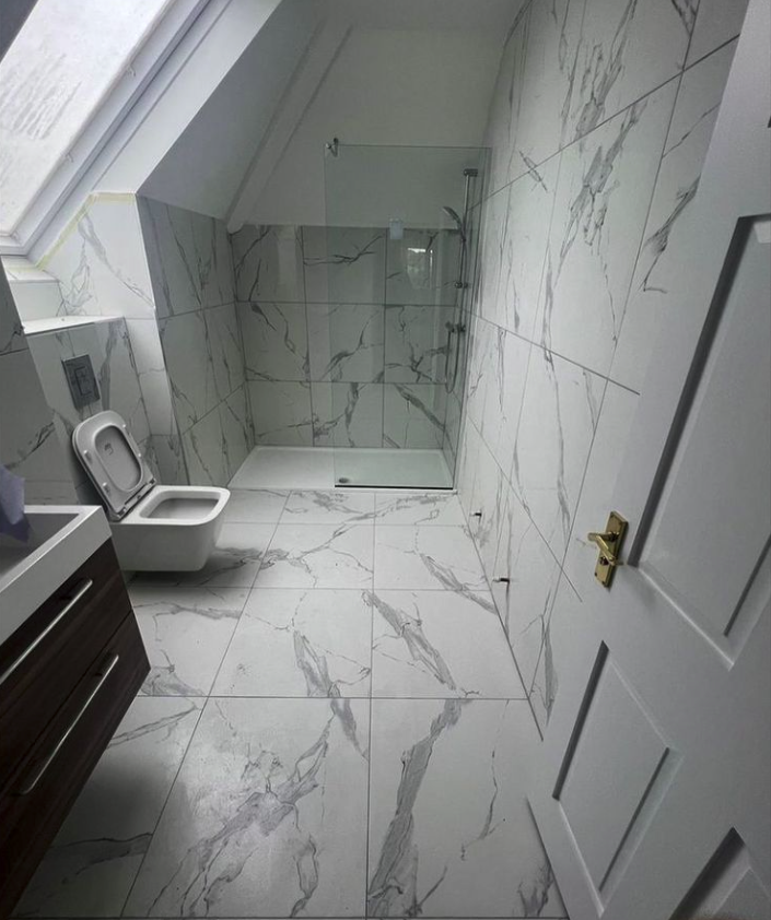 Bathroom Tiles with Shower Tray